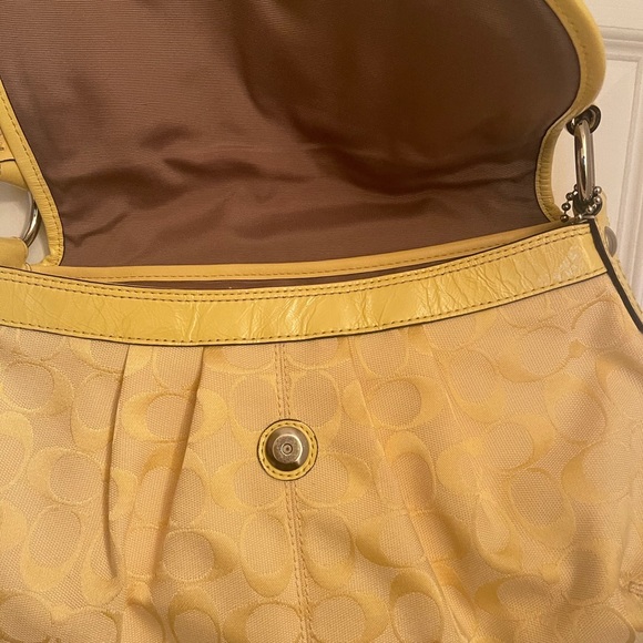 Coach handbag - Picture 3 of 3